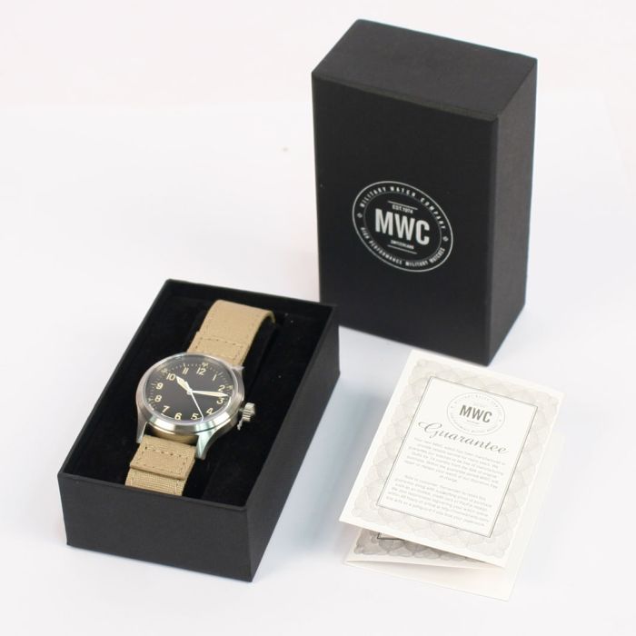Military smartwatch 2019 sales