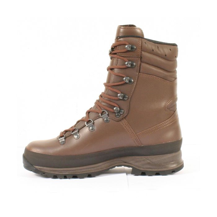 lowa combat boots brown