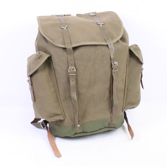 Indiana jones backpack outlet