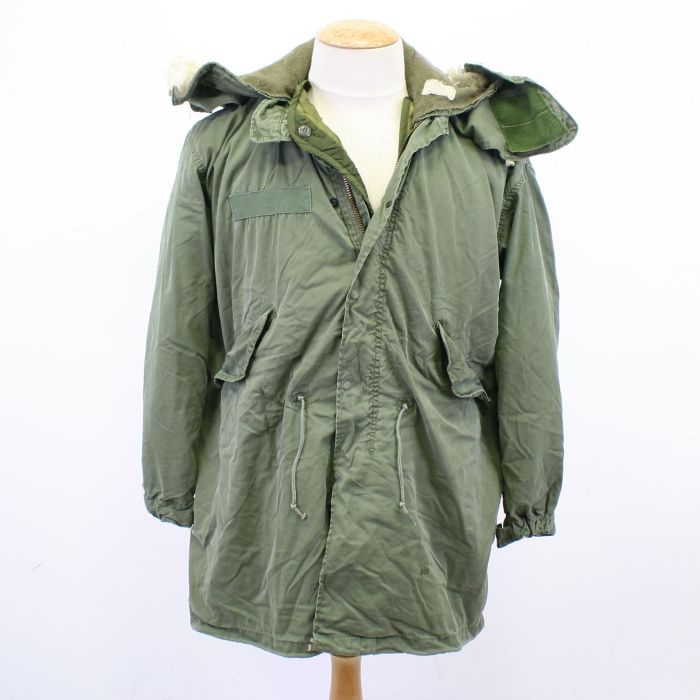 US Army M1965 Fishtail Parka with quilted liner and Ruff Fur Hood ...