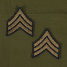 US Army WWII Sergeant stripes for M43 clothing, Green on blue pair.