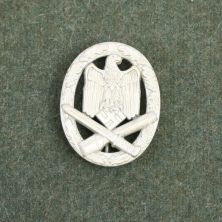 Army General Assault Badge Silver Finish by RUM
