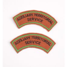 ATS (Auxiliary Territorial Service) Woman's  Woven Shoulder Titles
