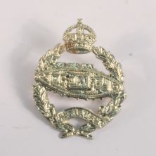 Royal Tank Regiment Kings  Crown Cap Badge