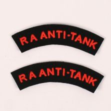 Royal Artillery R.A . Anti-Tank (Airborne) Shoulder Titles