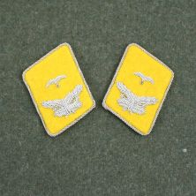 Luftwaffe Officers Leutnant Collar Tabs