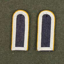 Luftwaffe Unterfeldwebel Blue Shoulder Boards with Bright Silver Tresse by RUM