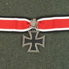 Knights Cross of the Iron Cross with Swords and Oak Leaves by RUM