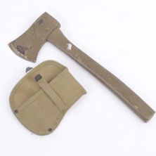 WW2 hand axe and original tan cover
