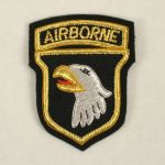 AG626 101st Airborne wire bullion shoulder badge