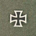 TR002 WW2 German 1939 Iron Cross 1st Class with Pin Back