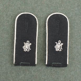 1st SS Infantry LAH Shoulder Boards