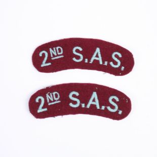 2nd SAS Shoulder Titles