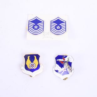 3 x USAF Metal Badges including Strategic Air command DI