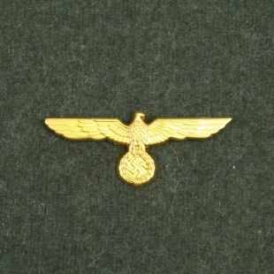 Army General's Metal Cap Badge Eagle by Richard Underwood Militaria