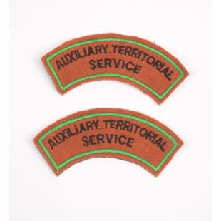 ATS (Auxiliary Territorial Service) Woman's  Woven Shoulder Titles