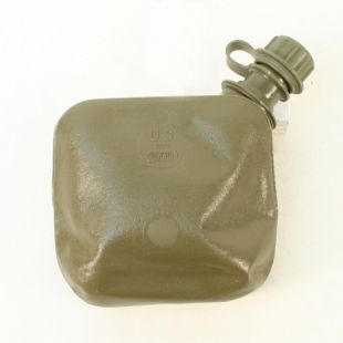 2 qt collapsible canteen.