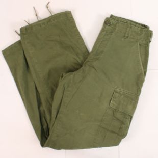 Original US Vietnam 3rd Pattern Trousers. Small Waist. Grade 1