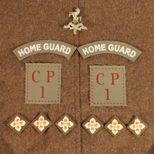 Dads Army Captain Mainwaring Badge Set