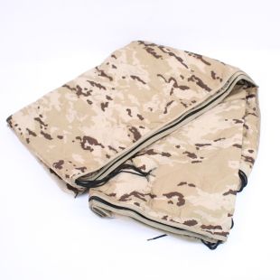 Desert Camo Poncho Liner Jungle bag with Fitted Zip