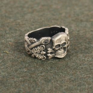 SS Skull with Oak Leaves Anti Partisan Ring
