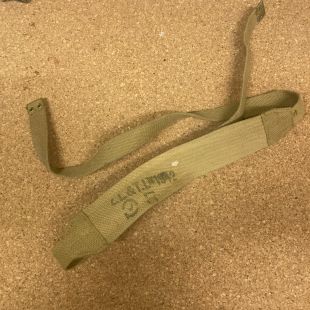 1937 webbing Canadian shoulder strap 1942 dated  Original
