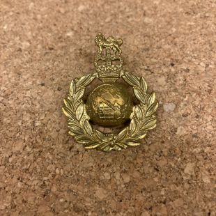 Royal Marines Queens Crown Brass Cap Badge 