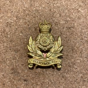 Intelligence Corp Queens Crown Cap Badge