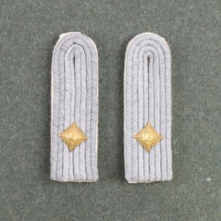Kriegsmarine Officers Shoulder Boards Oberleutnant