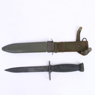M7 M16 Bayonet. Original by Colt With Crackle finish scabbard Number 2