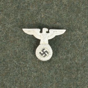 1st Pattern SS Eagle Cap Badge by Richard Underwood Militaria