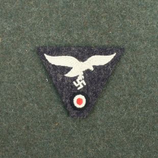 Luftwaffe 1 Piece Cap badge White Eagle on Blue Background RUM