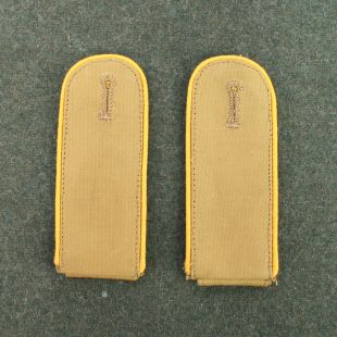 Luftwaffe Tropical Shoulder Boards Yellow Piping by RUM