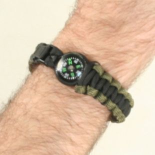 Compass on a Para cord wrist band. Green/Black