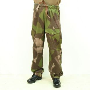 Windproof Camouflage Trousers by Kay Canvas