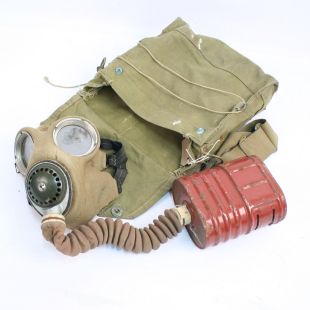 WW2 MK IV GSR Gas mask and Haversack (original)